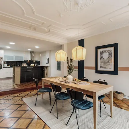 Sark - 3 Bedrooms And Balcony In Sant Gervasi